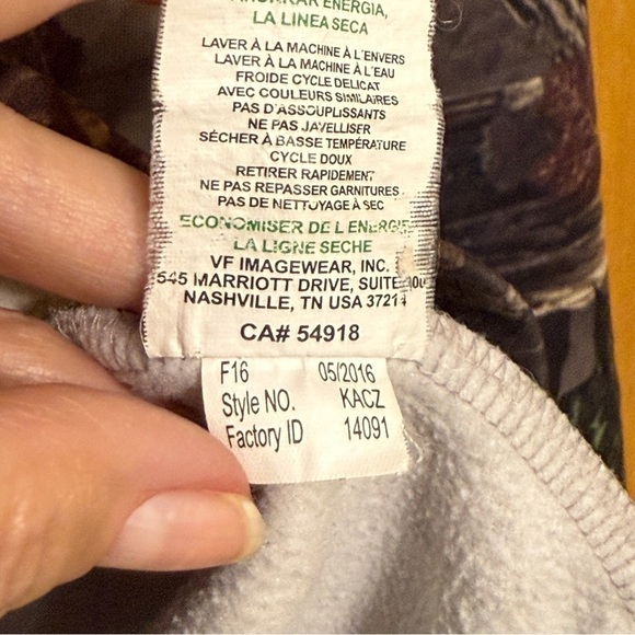 Philadelphia Eagles Majestic Thermabase 1/4 Zip Camo Jacket Sweatshirt #1451 - Picture 8 of 8